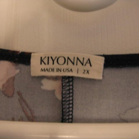 Kiyonna Evening Rose Garden Wrap Dress 2x (18-20) - Picture 4 of 6